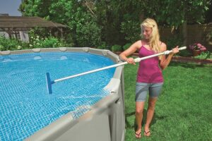 INTEX - KIT PULIZIA ASPIRAT./PULITORE X PISCINE C/ASTA ALL. CM 279 28003